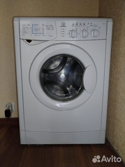 Стиральная машина indesit на запчасти