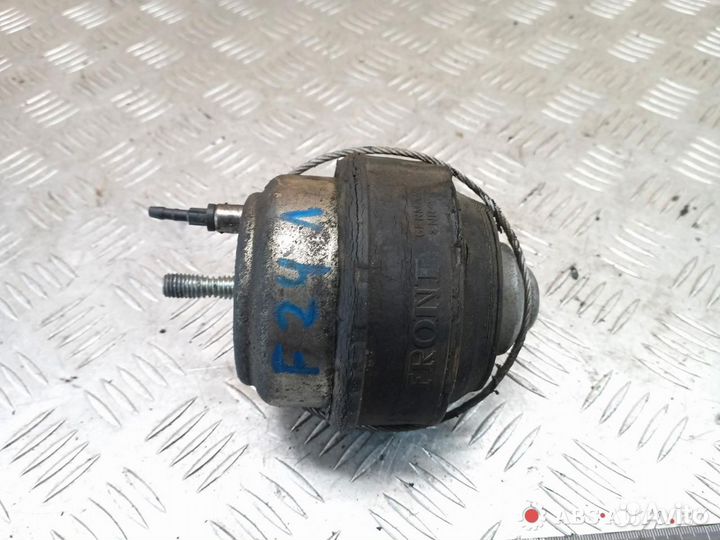 Подушка крепления двигателя Volvo S80 2001