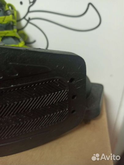 Лыжные ботинки 36р