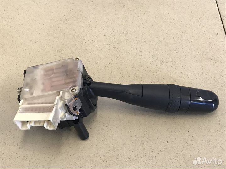 Переключатель поворотов подрулевой Grand Vitara 20