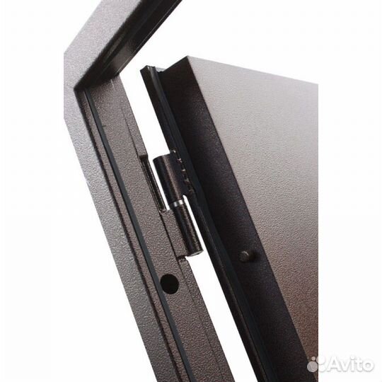 Дверь входная 5 мет/мет