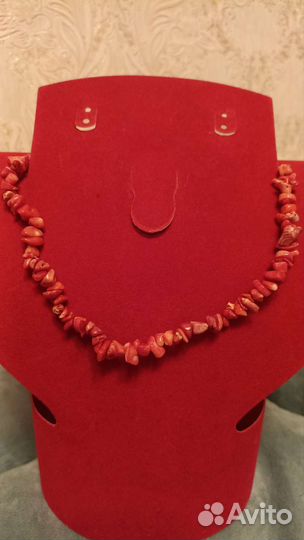 Бусы из натуральных камней