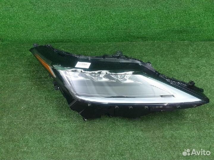 Фара правая Lexus RX200t/RX300/RX350/RX350L/RX450h