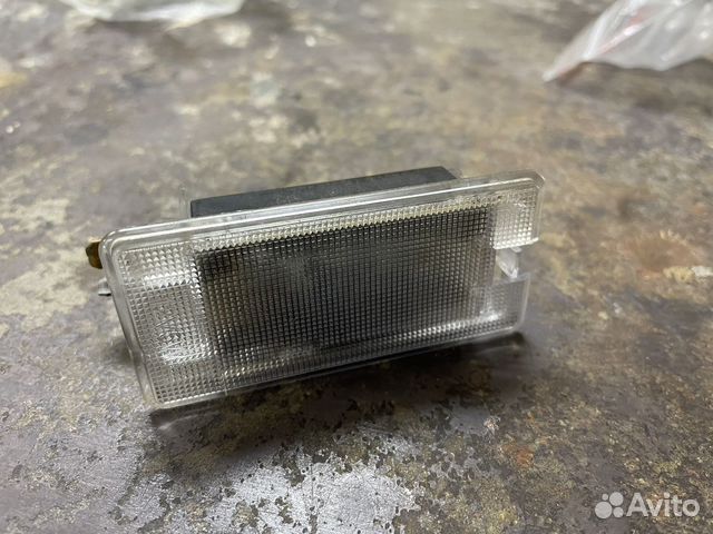 Плафон освещения багажника Kia