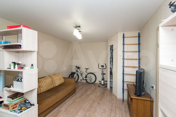 1-к. квартира, 42,1 м², 1/4 эт.