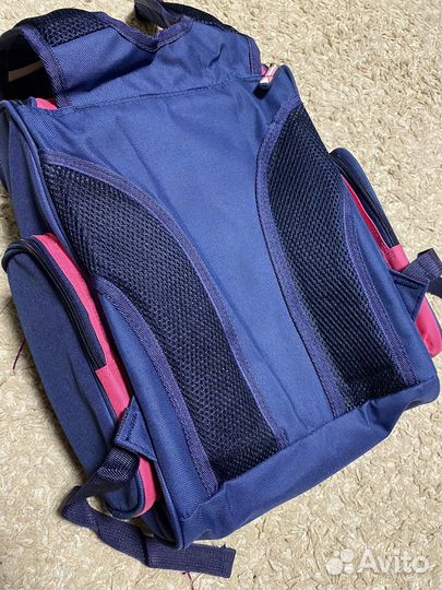 Рюкзак для первоклассника новый