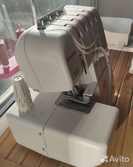 Оверлок Janome 793PG Anniversary Edition