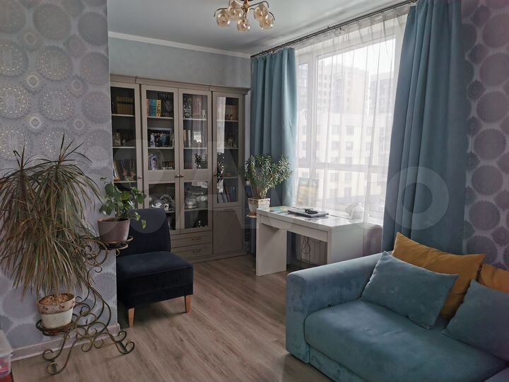 3-к. квартира, 81,2 м², 4/7 эт.