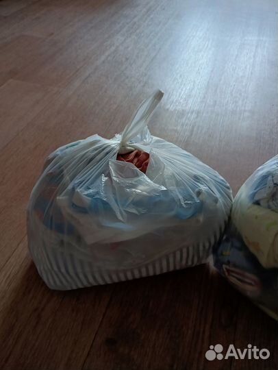 Отдам вещи детские