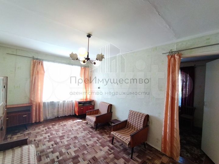 3-к. квартира, 50 м², 1/2 эт.