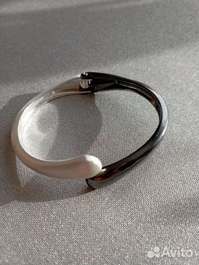 Браслет Серьги Жемчуг Булавка Кулон Листай