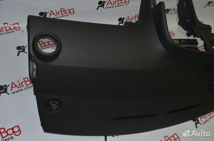 Торпедо панель приборов Peugeot 3008