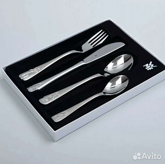 Набор столовых приборов