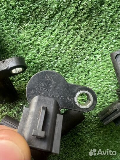 Датчик коленвала распредвала nissan