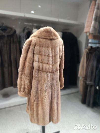 Шуба норковая 54 размер