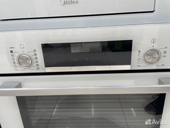 Электрический духовой шкаф Bosch HIJ517YW2R. Новый