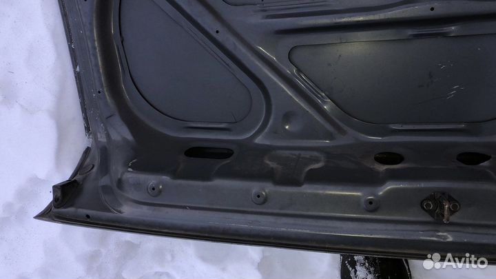 Крышка багажника Toyota Crown S141