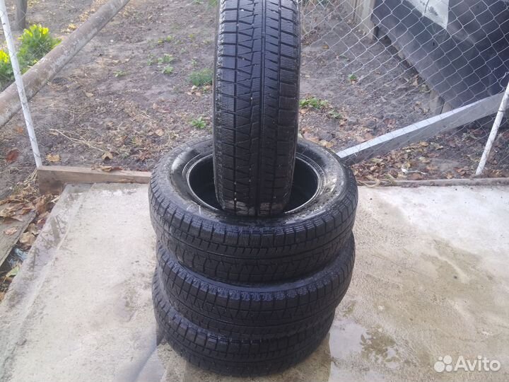 Bridgestone Blizzak Revo GZ 185/65 R15