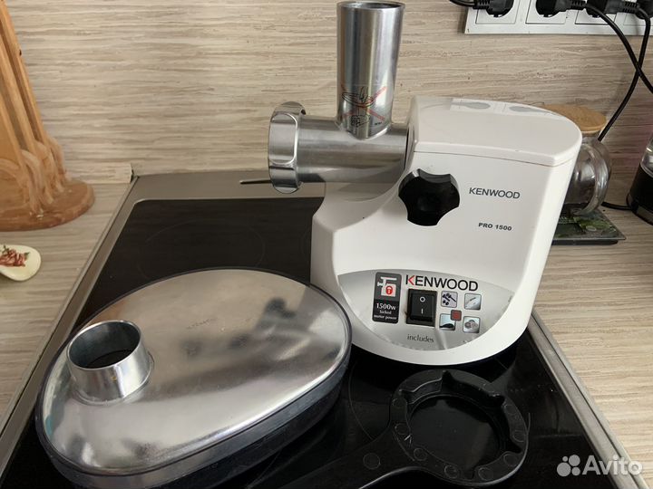 Мясорубка электрическая