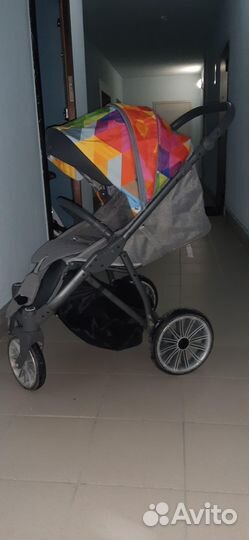 Коляска для прогулок
