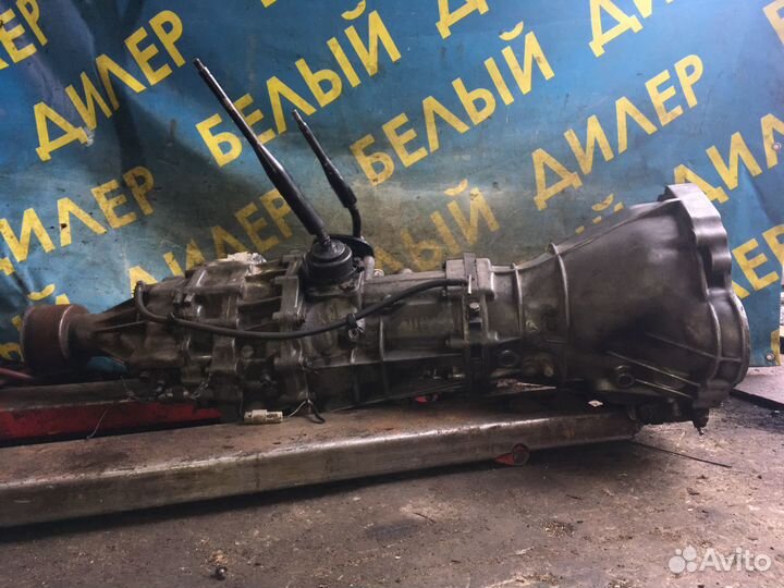 Коробка передач раздатка Nissan Terrano 2