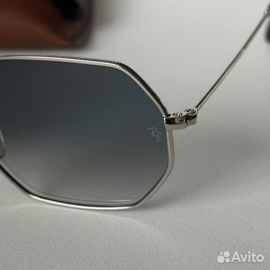 Oчки ray ban 3556