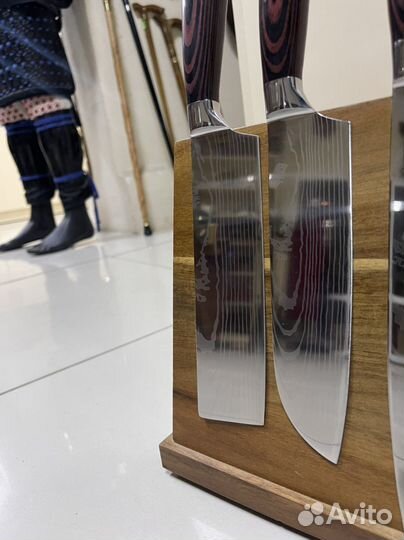 Набор кухонных ножей с подставкой