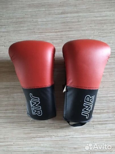 Боксерские перчатки 6 oz