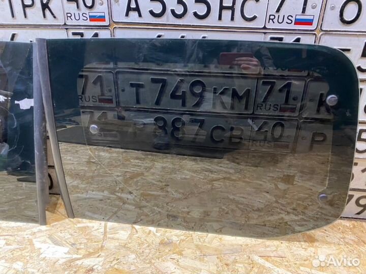 Стекло двери Citroen Berlingo B9 1.6 2014