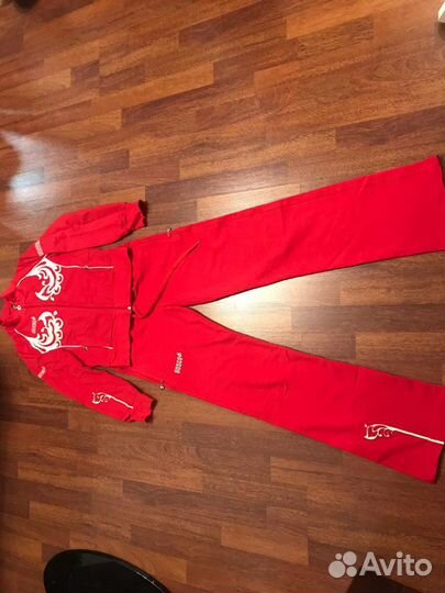 Спортивный костюм