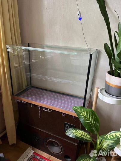 Аквариум 90 / 100 литров с подсветкой (уф лампа)