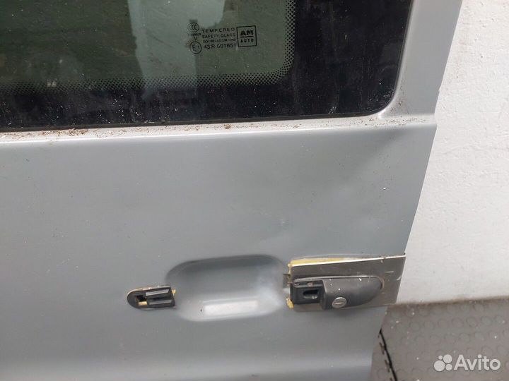 Дверь раздвижная Mercedes Vito W638, 2001