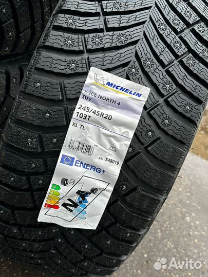 Michelin X-Ice North 4 SUV 245/45 R20 103T