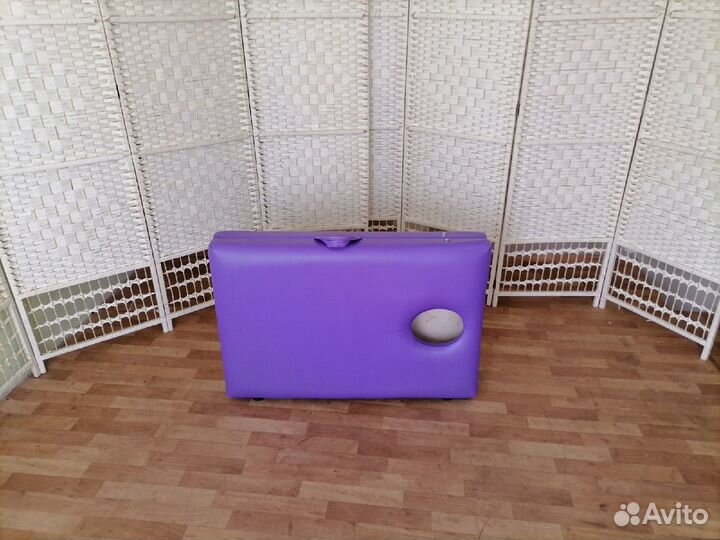 Массажный стол