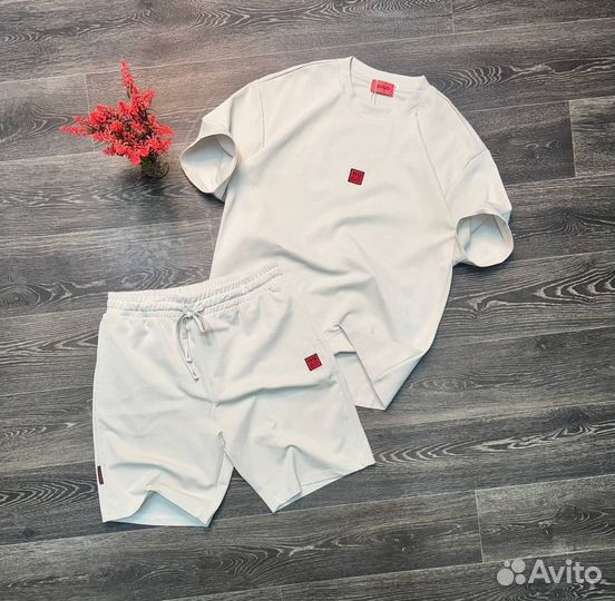 Костюм шорты футболка Hugo Boss