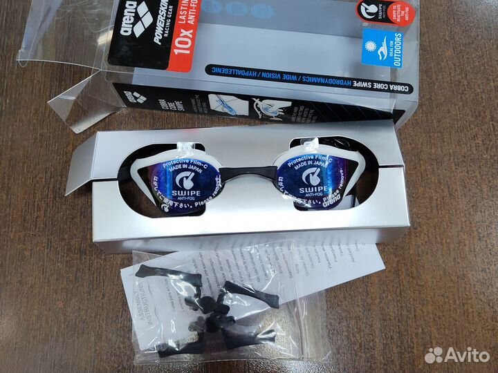 Очки для плавания Arena