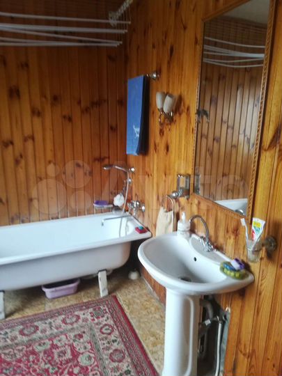 Дом 210 м² на участке 10 сот.