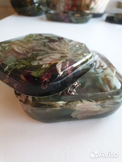 Шкатулка для ювелирных украшений