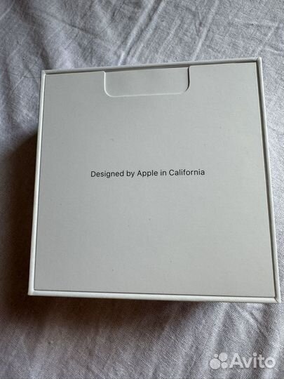 Коробка от наушников Airpods Pro apple