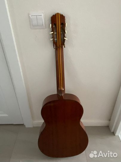 Продам гитару