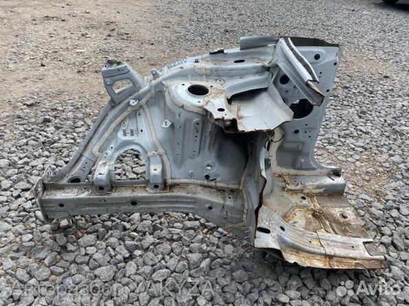 Четверть передняя правая на Hyundai Santa Fe 4