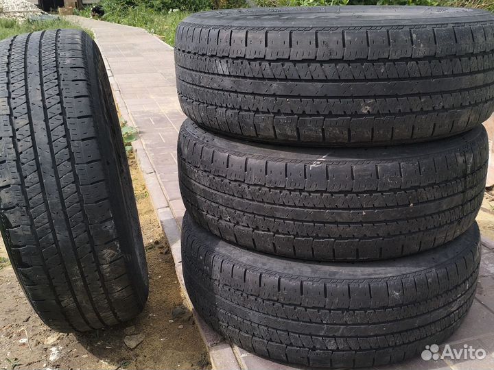 Triangle TR257 225/60 R18
