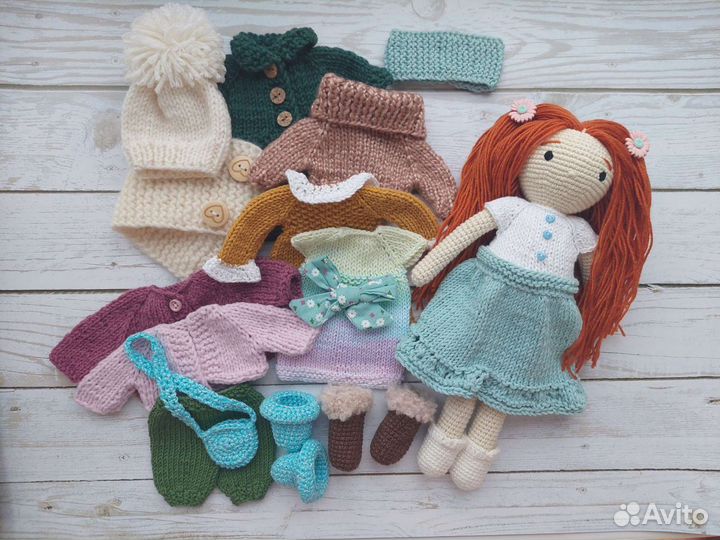 Кукла игровая вязаная