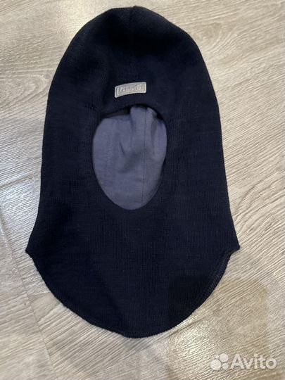 Шапка шлем lassie