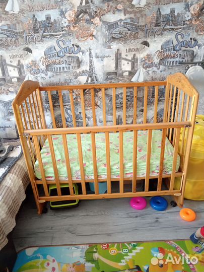 Детская кроватка
