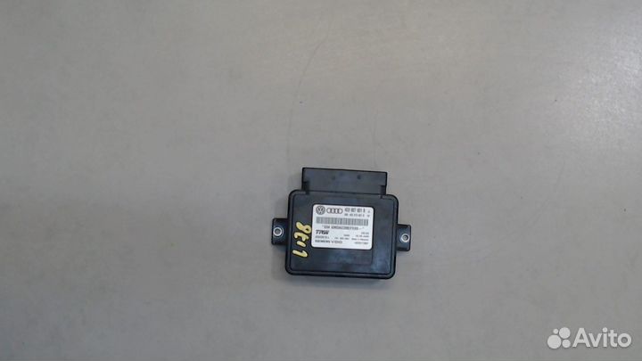 Блок управления стояночным тормозом Audi A8 (D3)