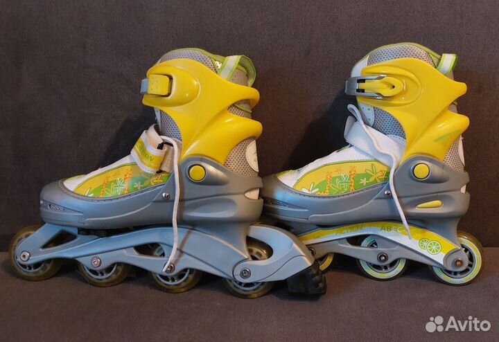 Коньки роликовые женские раздвижные Action(38-41)