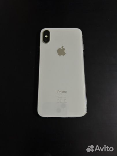 iPhone X, 64 ГБ