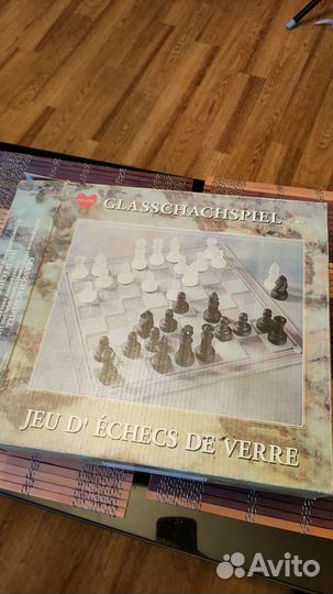 Шахматы стеклянные