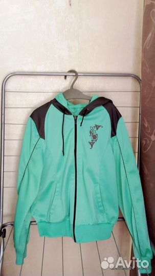 Продам вещи для школьников